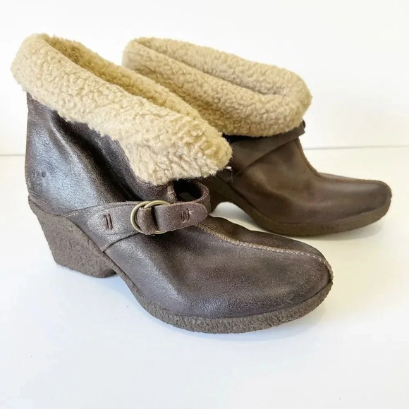 TIMBERLAND Earth Keepers Womens 7.5 Wedge Shearling Lined Brown Booties - Picture 7 of 7